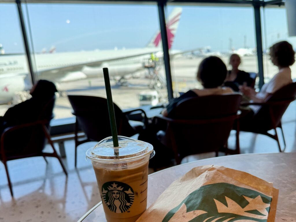 ハマド国際空港スタバ