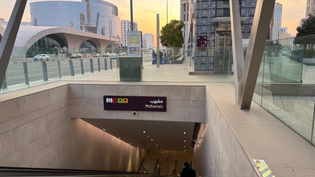 ドーハメトロ入り口２